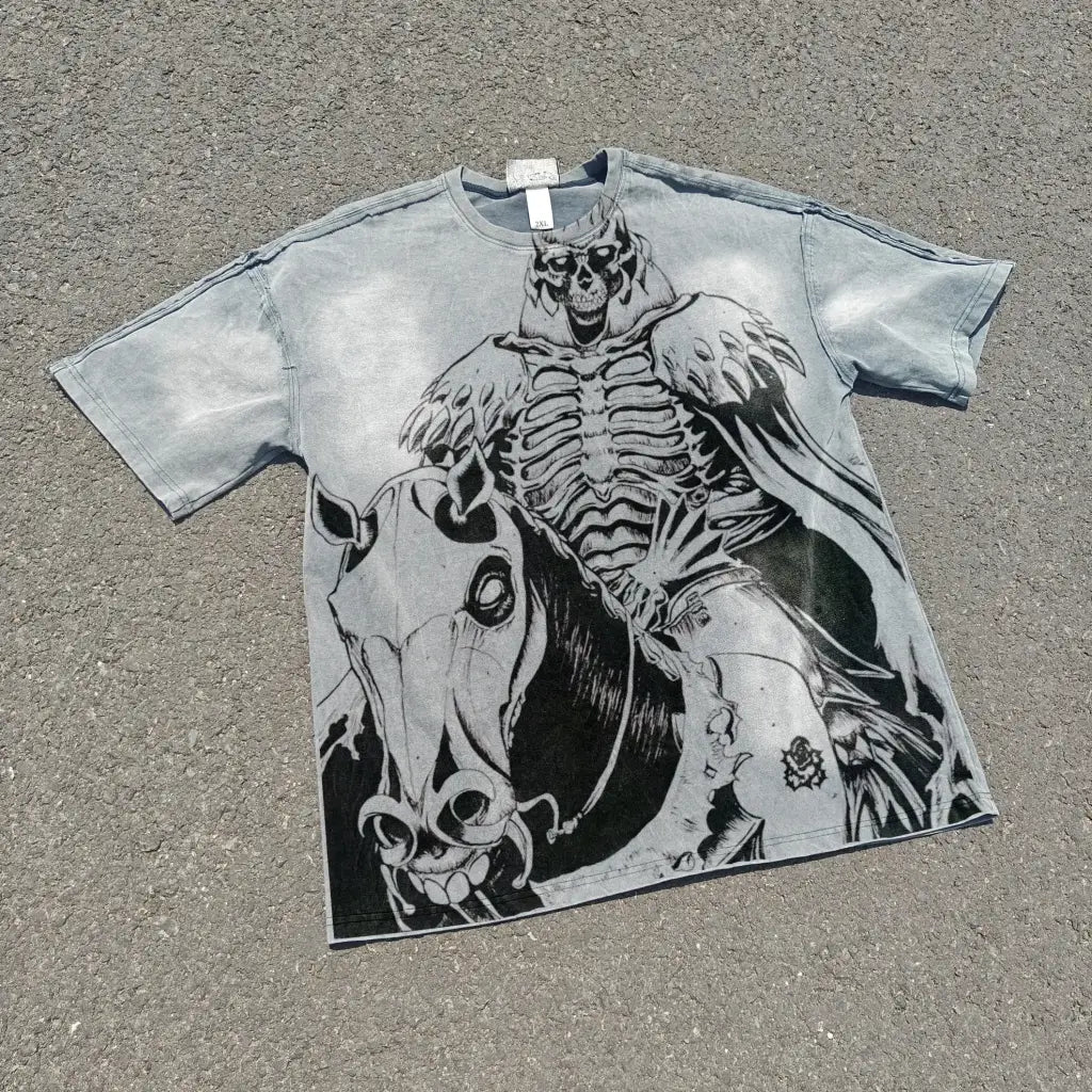 Skull Knight Berserk T-shirt | Muted Gray / s | Core Capsule