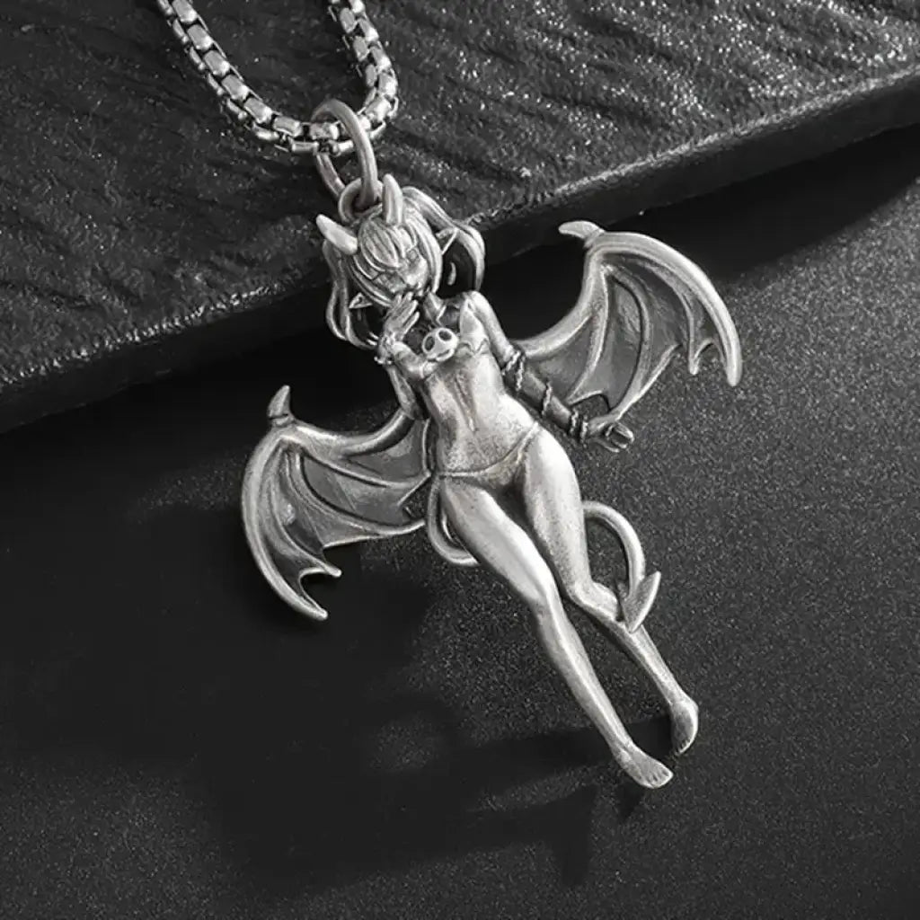 Succubus Necklace | Alluring Silver | Relics